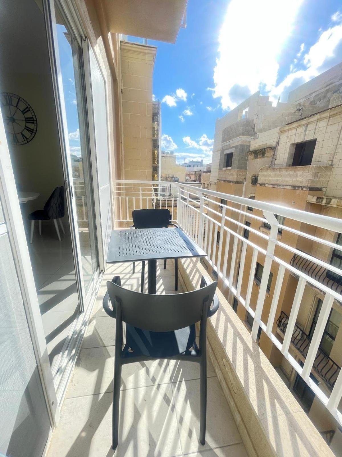 Venus Apartment Sliema Eksteriør billede